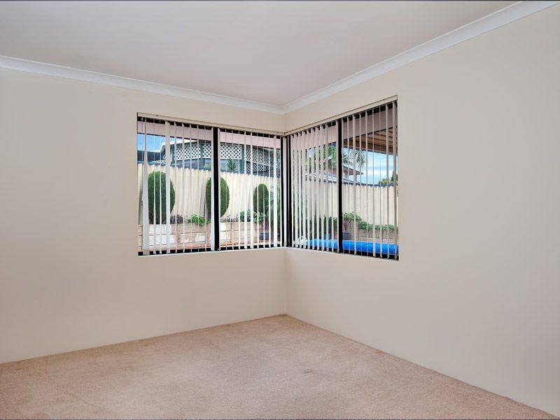 13 Trailridge Turn, Leeming WA 6149