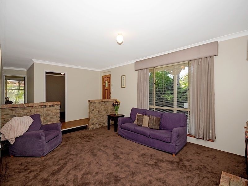 24 San Miguel Drive, Leeming WA 6149