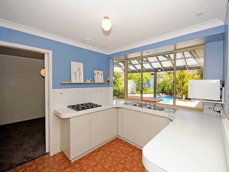 24 San Miguel Drive, Leeming WA 6149