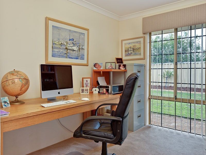 7 Casserly Drive, Leeming WA 6149