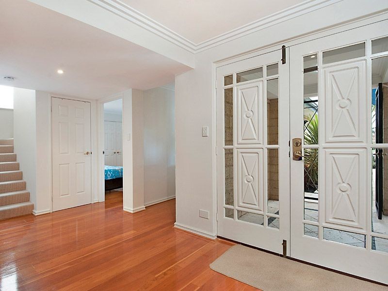 4 Carmody Court, Bull Creek WA 6149