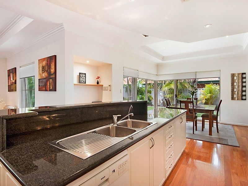 4 Carmody Court, Bull Creek WA 6149