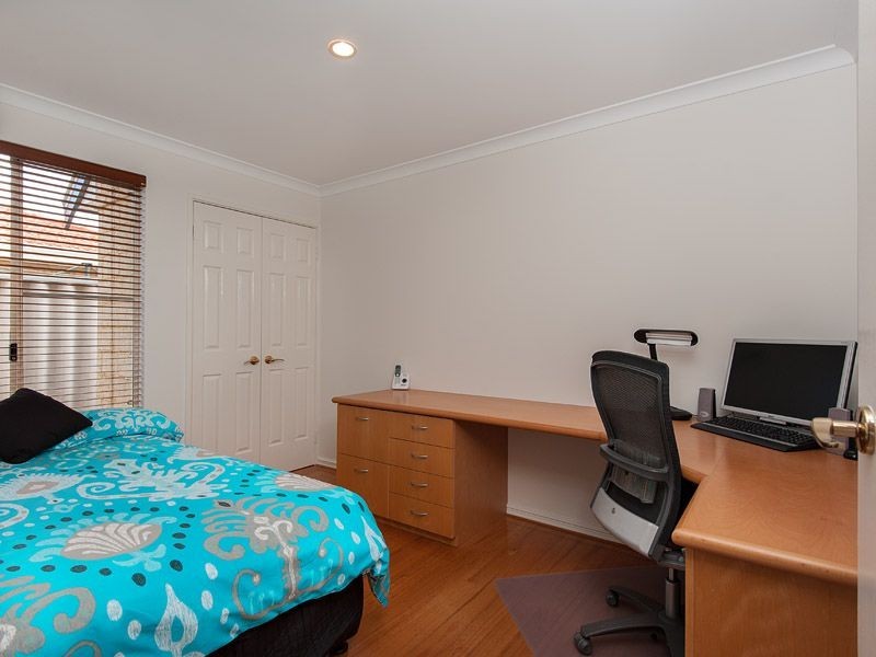 4 Carmody Court, Bull Creek WA 6149