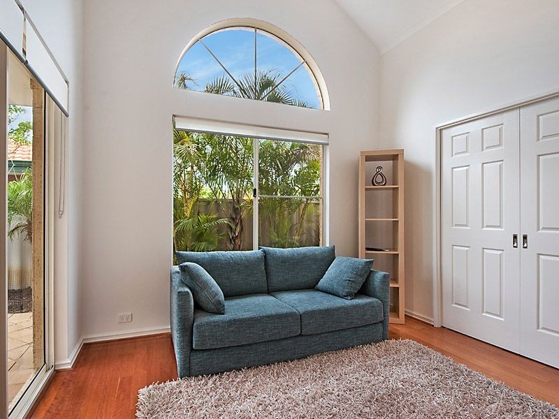 4 Carmody Court, Bull Creek WA 6149