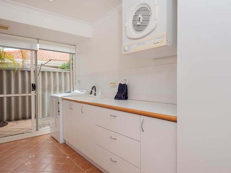 4 Carmody Court, Bull Creek WA 6149