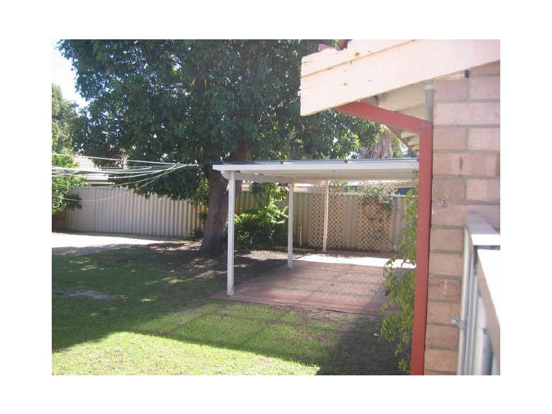 25 Wavel Avenue, Riverton WA 6148