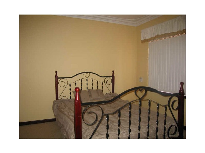 25 Wavel Avenue, Riverton WA 6148