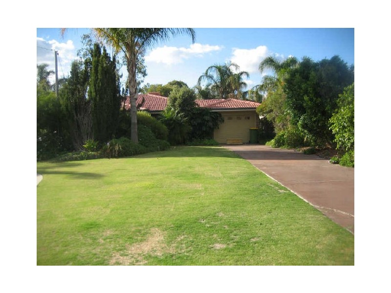 5 Placid Court, South Lake WA 6164