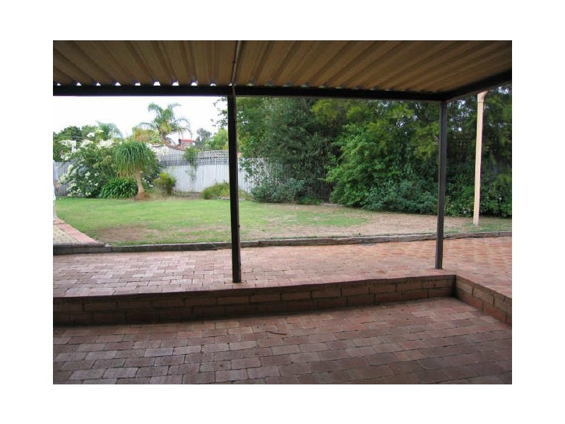 5 Placid Court, South Lake WA 6164