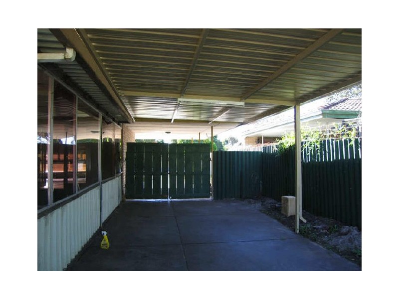 128 Fremantle Road, Gosnells WA 6110