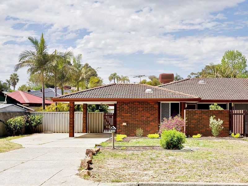16a Hartfield Crescent, Leeming WA 6149