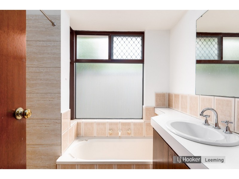 23 Anscombe Loop, Leeming WA 6149