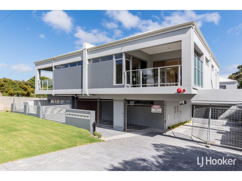 1/19 Gerald Street, Spearwood WA 6163