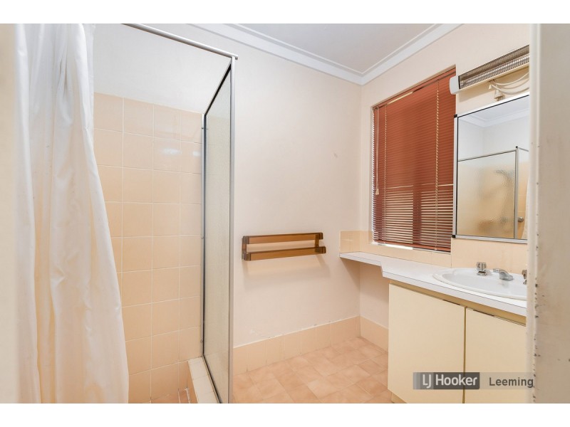 8 Stallwood Gardens, Leeming WA 6149