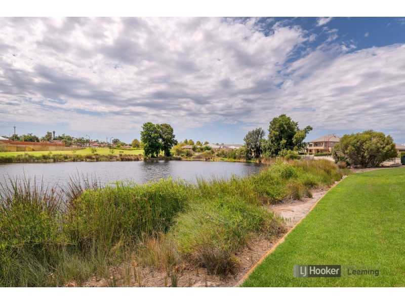 54 Claridge Circle, Thornlie WA 6108