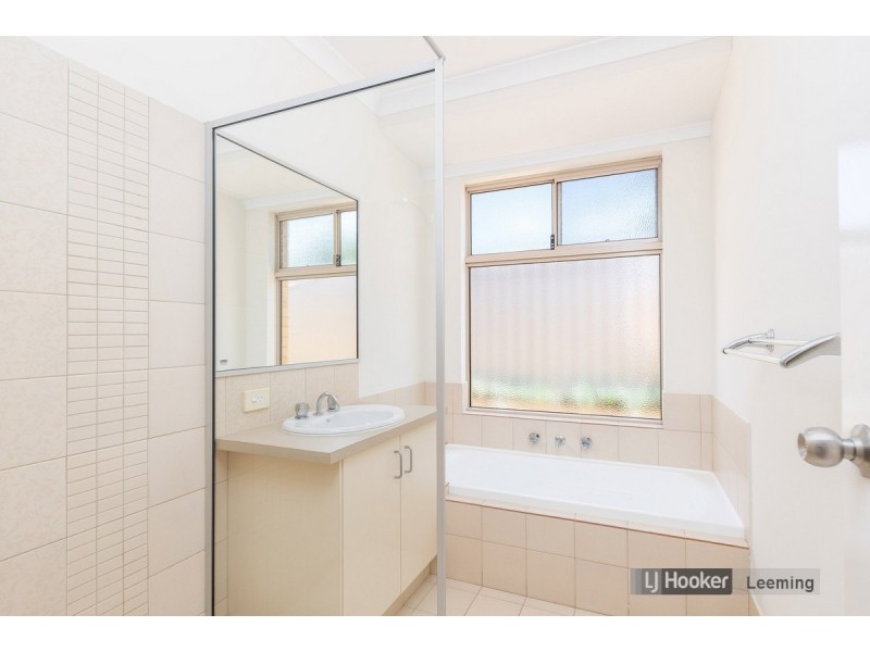 2A Classon Gardens, Leeming WA 6149