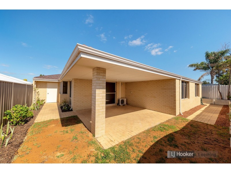 2A Classon Gardens, Leeming WA 6149
