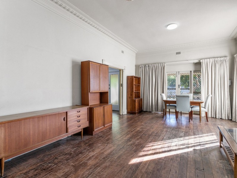 56 Stirling Highway, Nedlands WA 6009