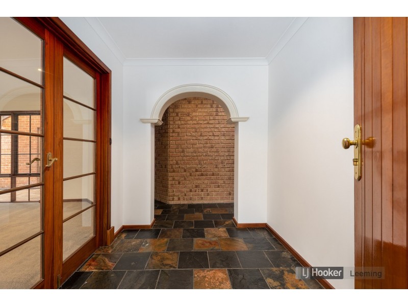 2 Denic Rise, Leeming WA 6149