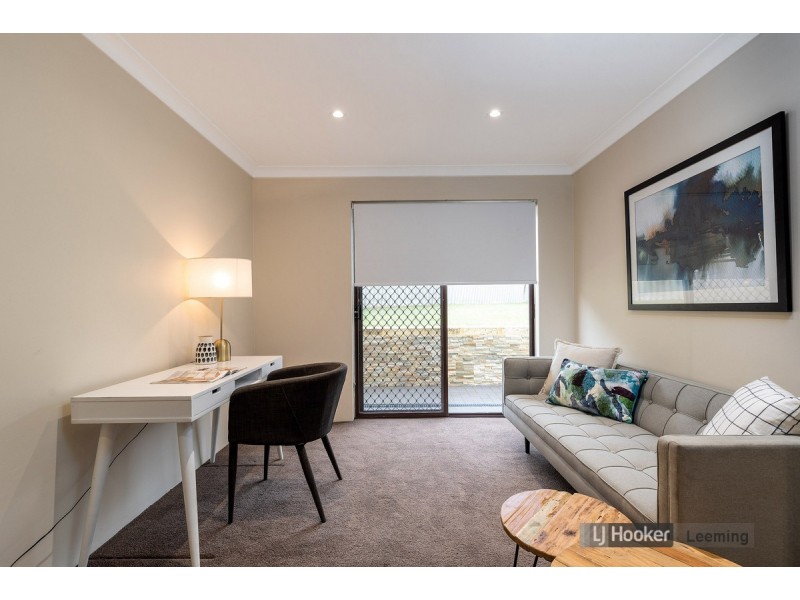 8 Krugger Place, Leeming WA 6149