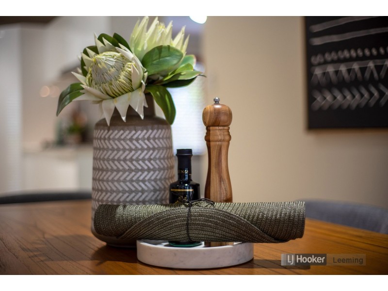 8 Krugger Place, Leeming WA 6149