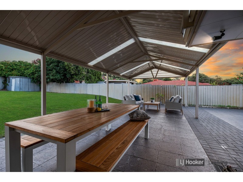 8 Krugger Place, Leeming WA 6149