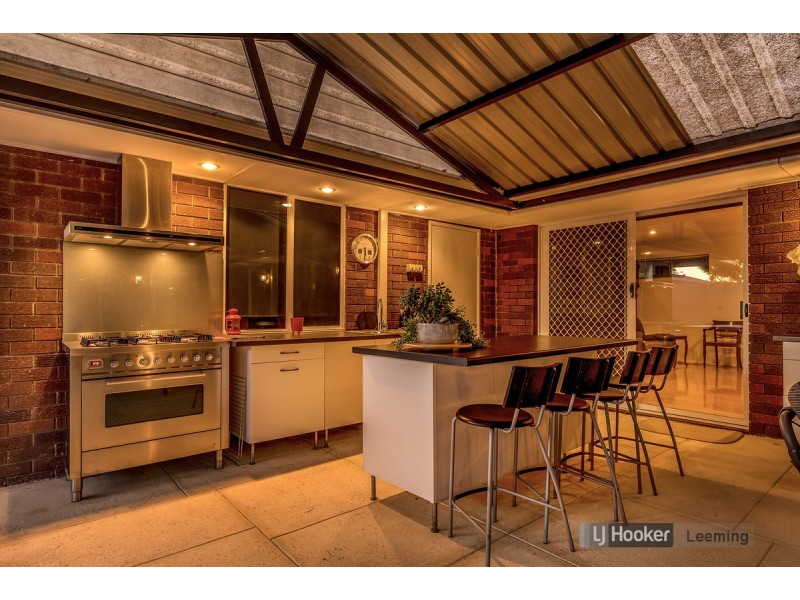 1 Francisco Crescent, Bull Creek WA 6149