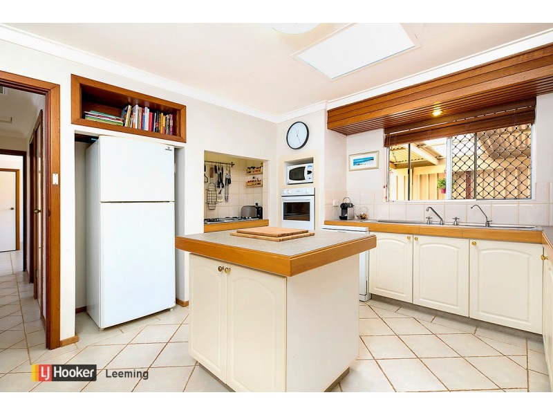 1A Bruce Court, Leeming WA 6149