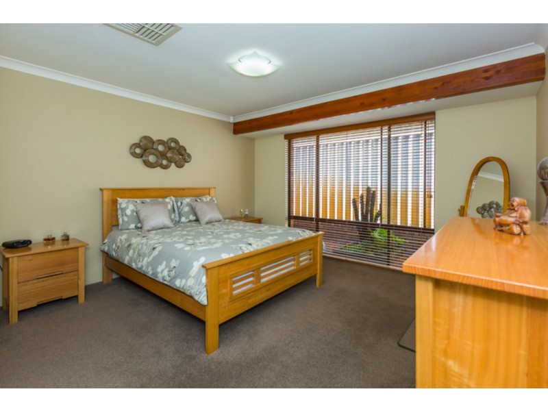 20 Hollingsworth Way, Leeming WA 6149