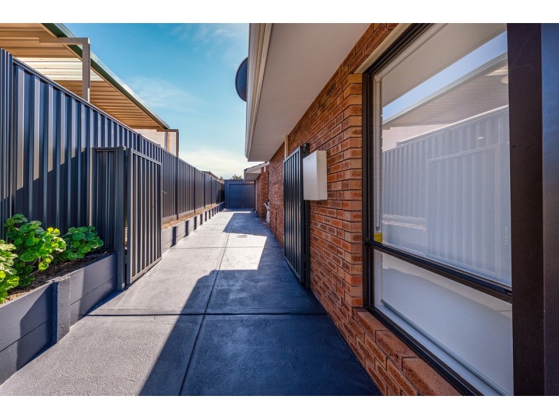 45A Hartfield Crescent, Leeming WA 6149