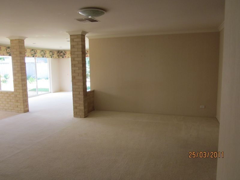 6 Fitzgerald Loop, Canning Vale WA 6155