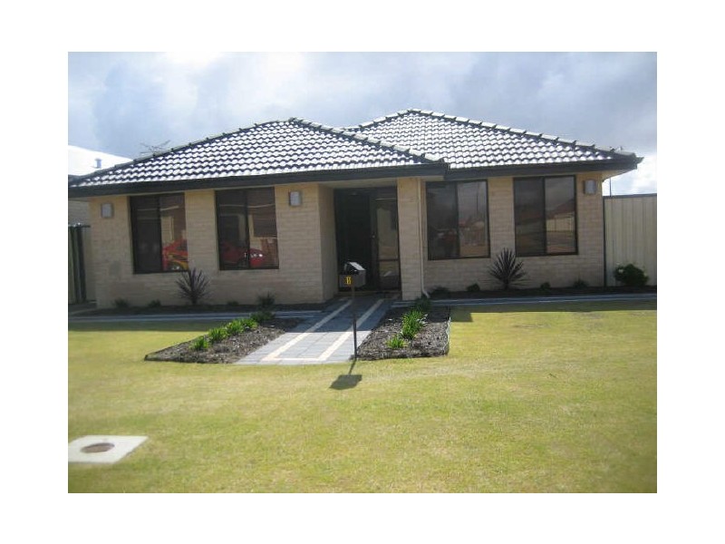 2 Covington Loop, Success WA 6164