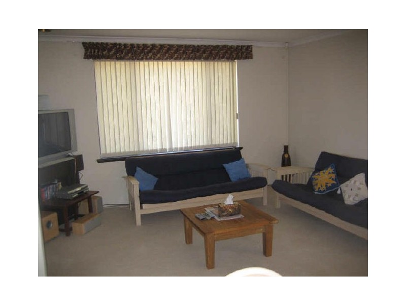 3 McKivett Crescent, Leeming WA 6149