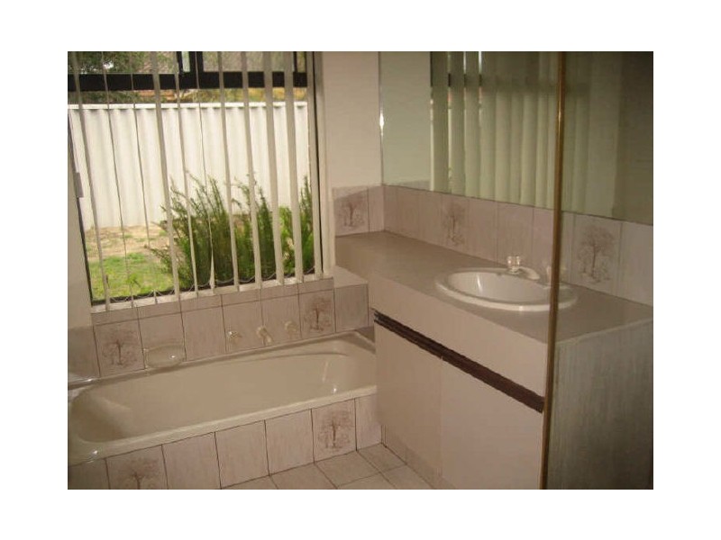 3 McKivett Crescent, Leeming WA 6149