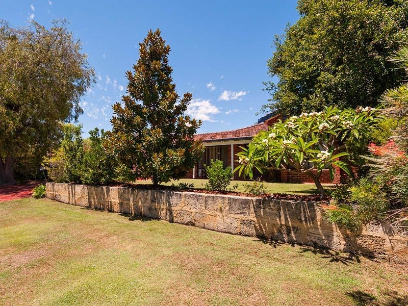 5 Anscombe Loop, Leeming WA 6149