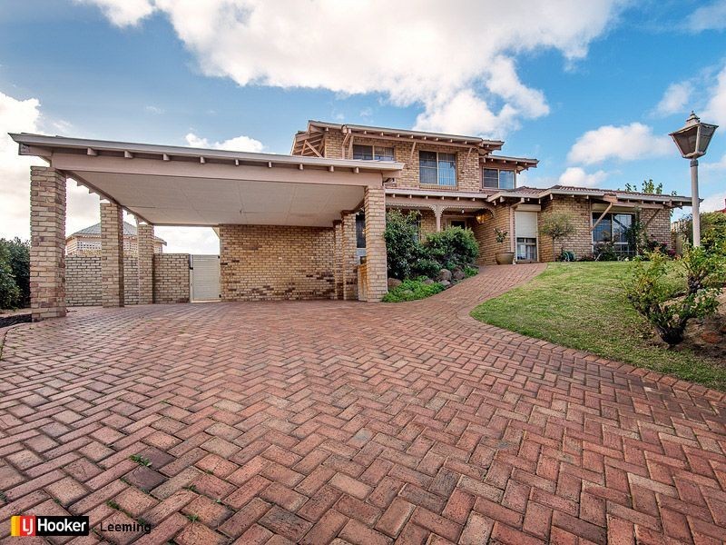 7 Welsh Court, Leeming WA 6149