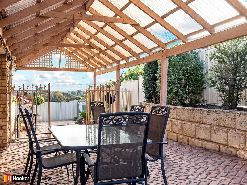 7 Welsh Court, Leeming WA 6149