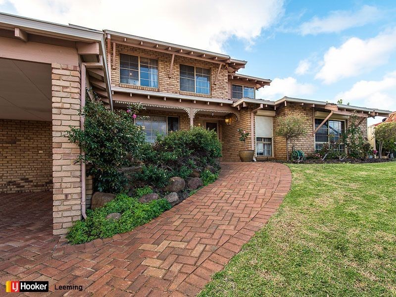 7 Welsh Court, Leeming WA 6149