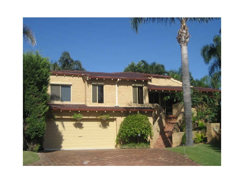 16 Bosworth Place, Leeming WA 6149
