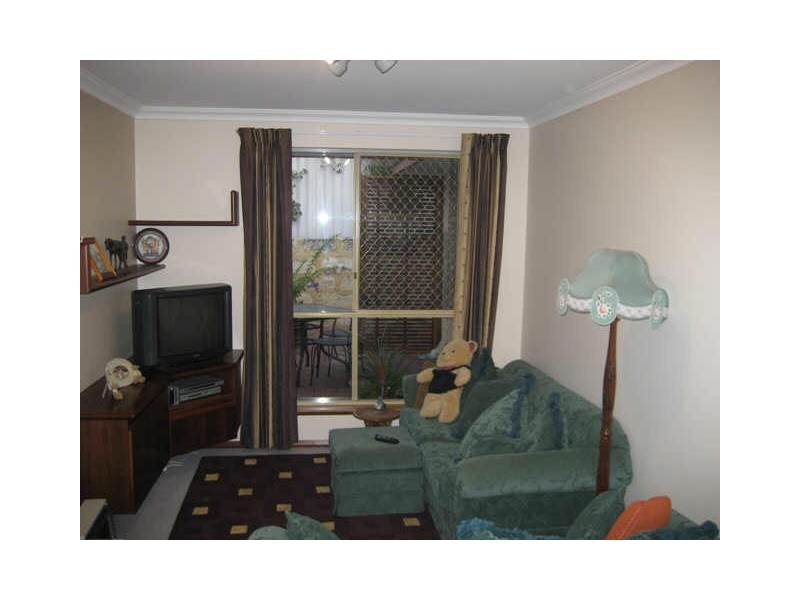 16 Bosworth Place, Leeming WA 6149