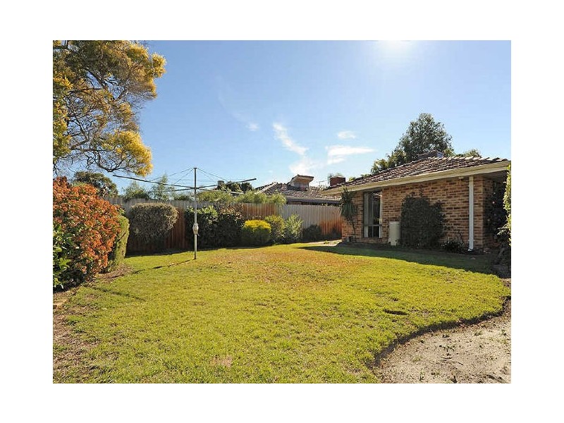22 Gowther Street, Leeming WA 6149