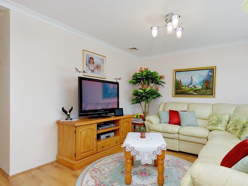 33 Ballard Mews, Success WA 6164