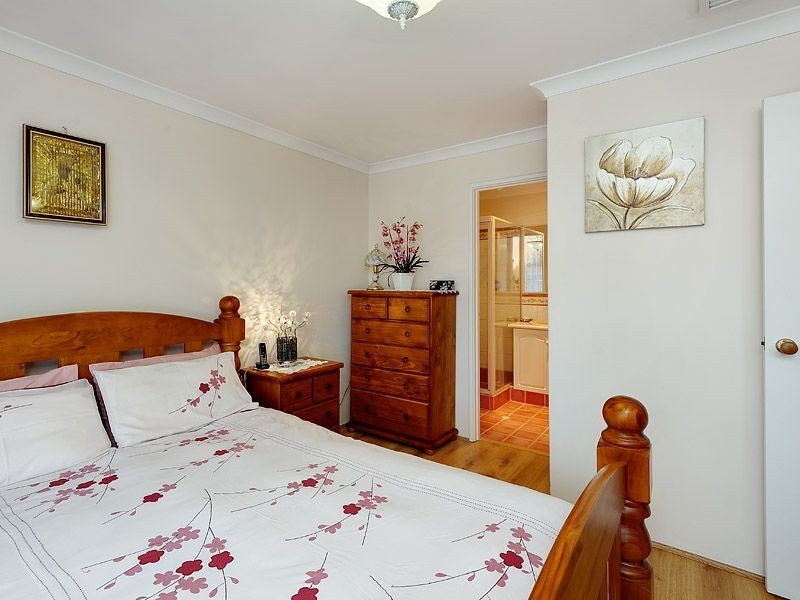 33 Ballard Mews, Success WA 6164