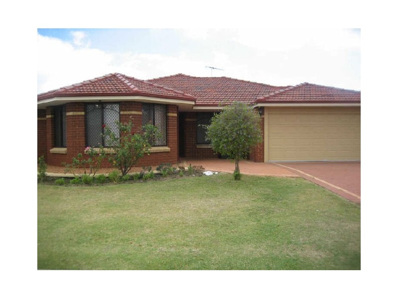 27 Lombe Gardens, Atwell WA 6164
