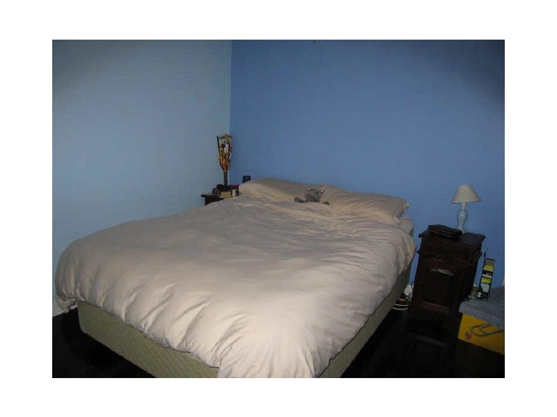 29 Barnsley Street, Queens Park WA 6107