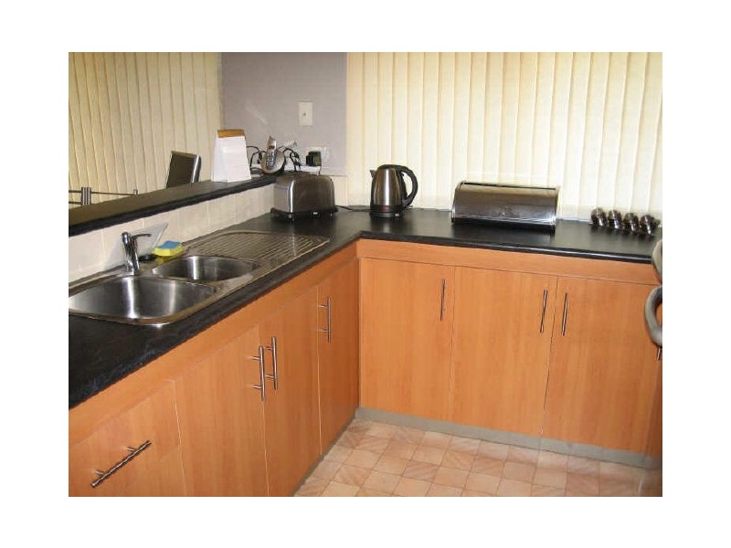 5 Farrington Road, Leeming WA 6149