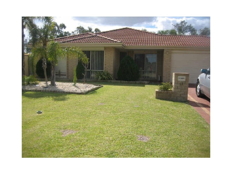 17 Hoult Mews, Atwell WA 6164