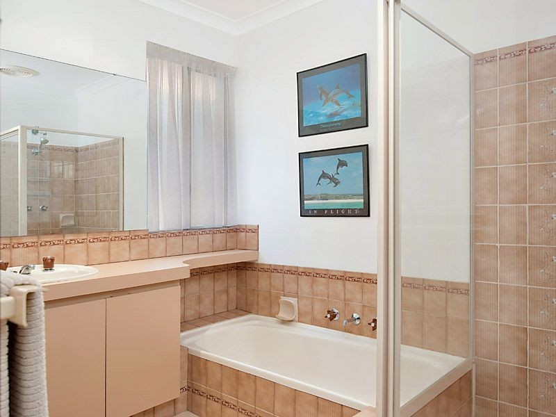 4 Hannah Place, Leeming WA 6149