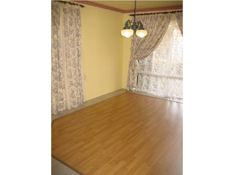 16 Lombe Gardens, Atwell WA 6164