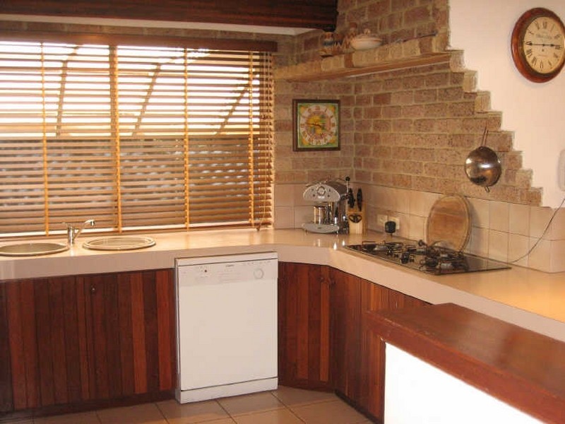 14 Witney Place, Leeming WA 6149